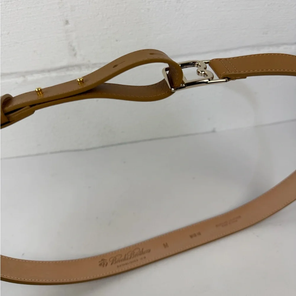 Brooks Brothers Brown Leather B shaped Buckle Belt, Medium